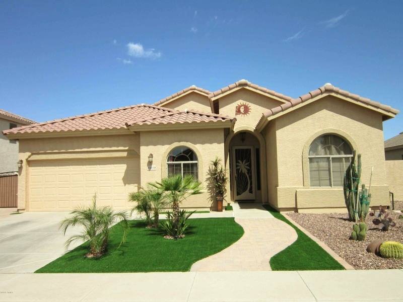 Home that was expertly painted by Sun Palms Painting